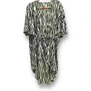 Womans Dress in Black White High Low by True Destiny Size 3XL